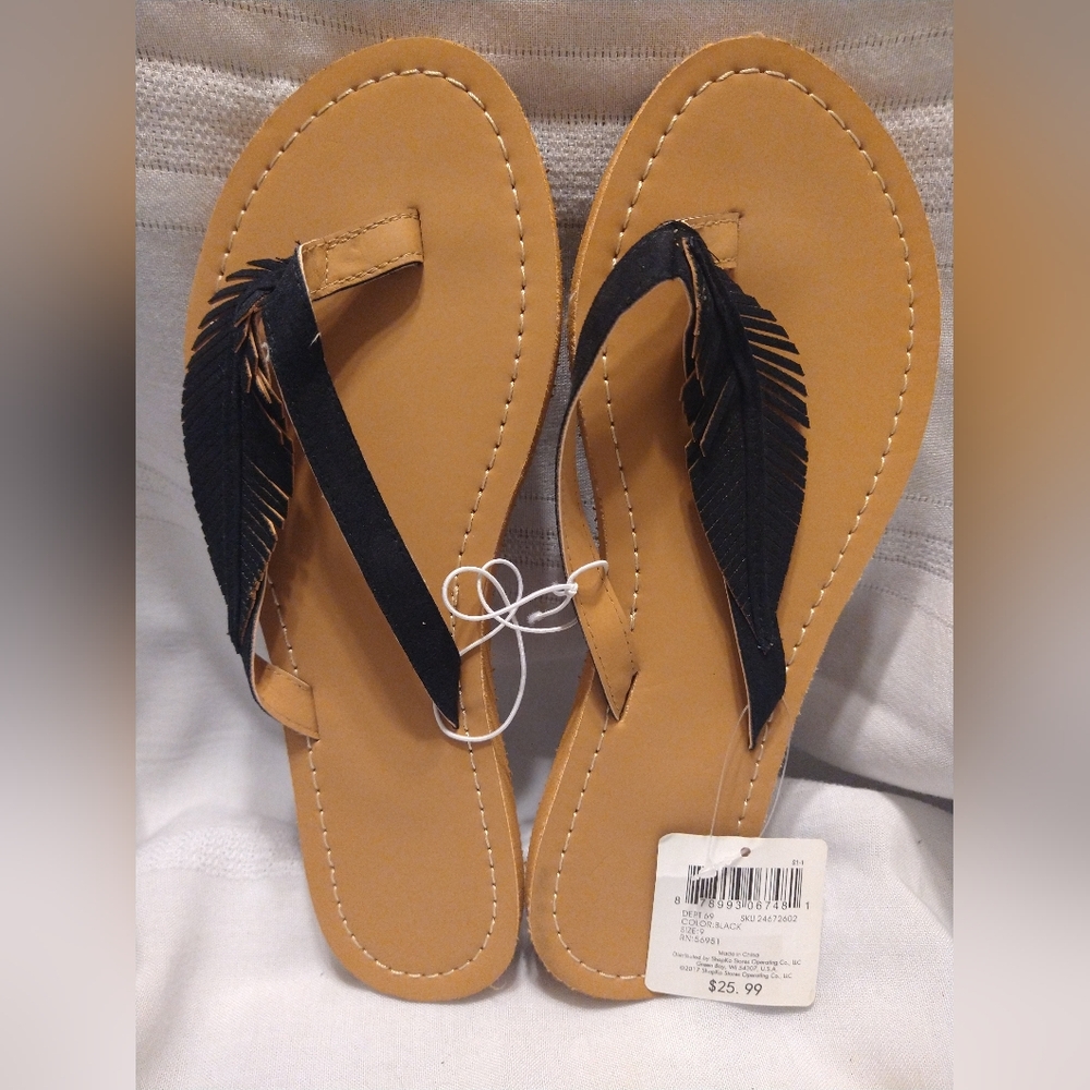 Flip Flop Sandals New Tan with Black Feather Size 9